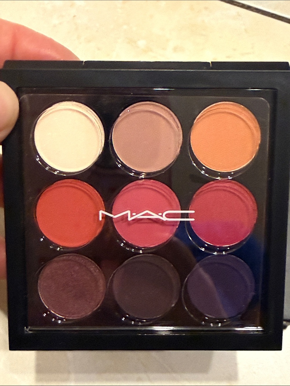 MAC Red-Hot Times Nine Eyeshadow Palette - LIMITED EDN BNIB